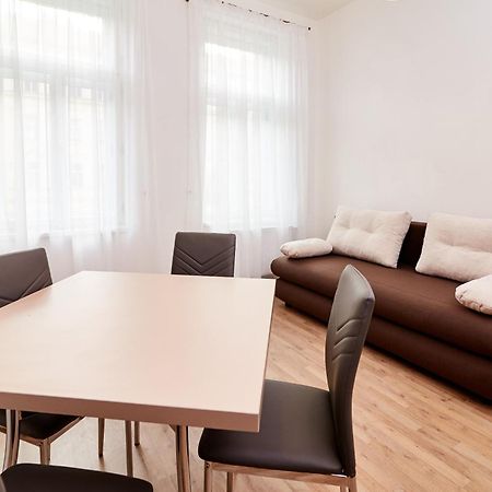 Kasablanka Apartments Praag Kamer foto